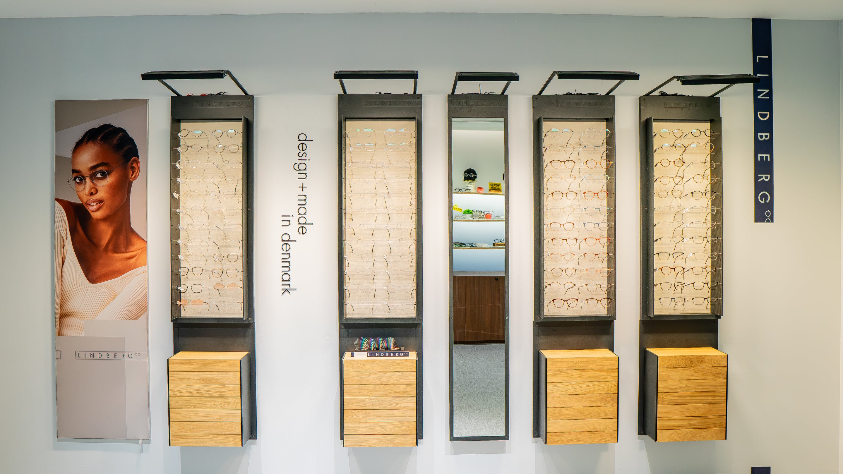 LINDBERG_Brand-Corner-at-store